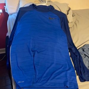 Nike Men's LS Dri-FIT shirt